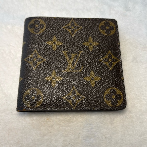 Louis Vuitton Monogram Portefeiulle Marco Bifold Wallet - Picture 1 of 7